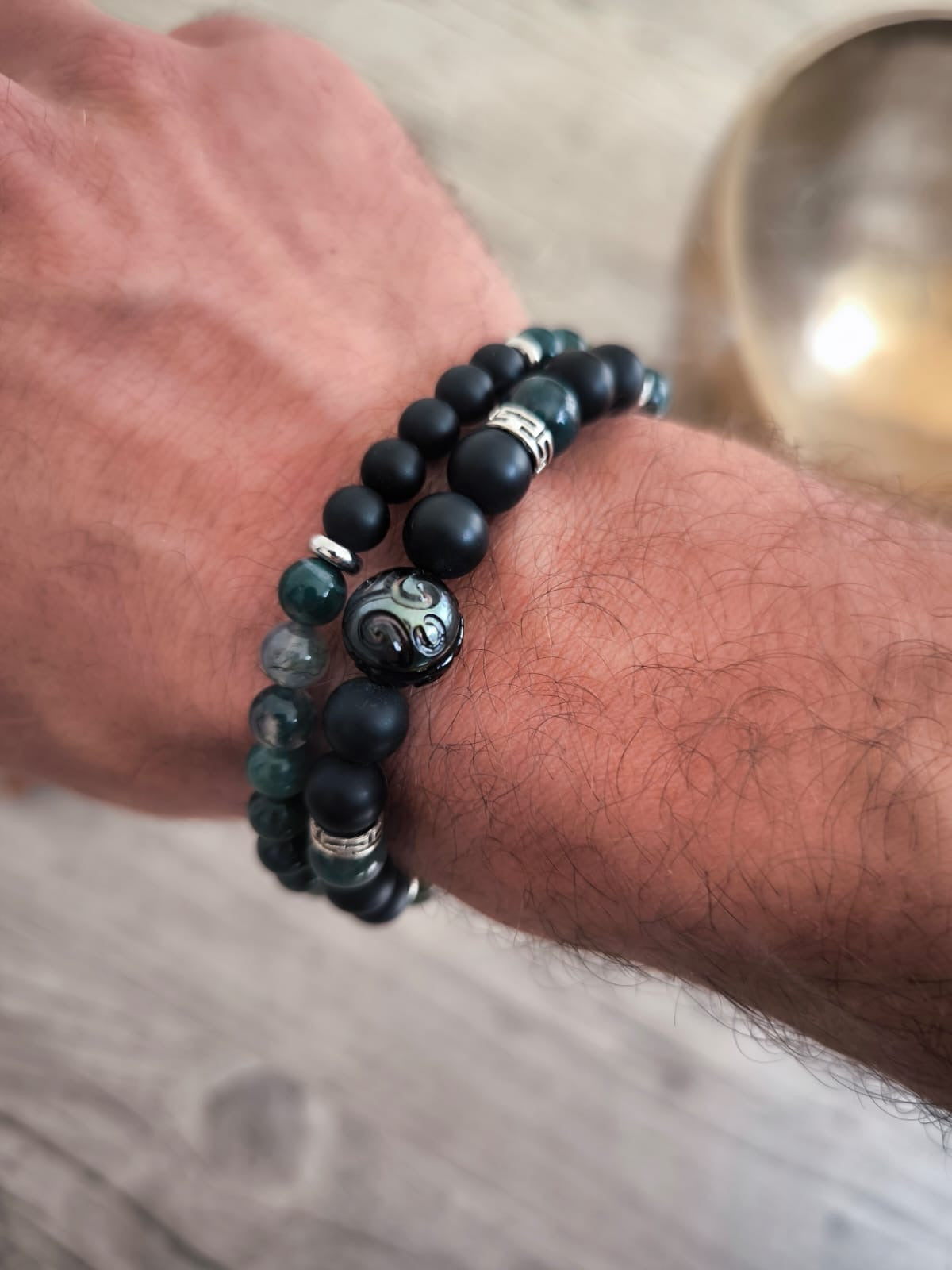 Bracelet Perle de Tahiti gravée, agate Mousse et agate Noire