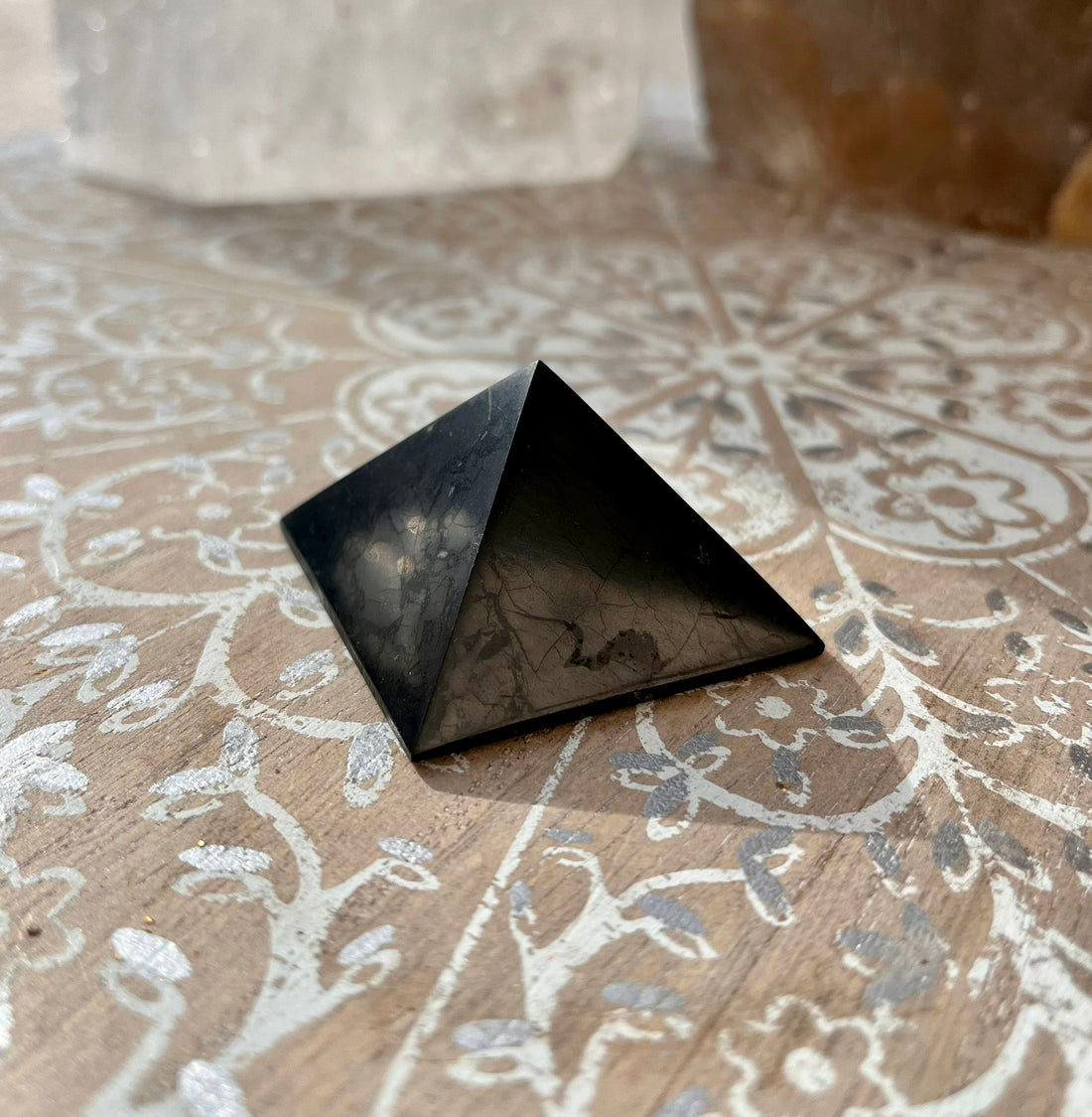 Pyramide Shungite