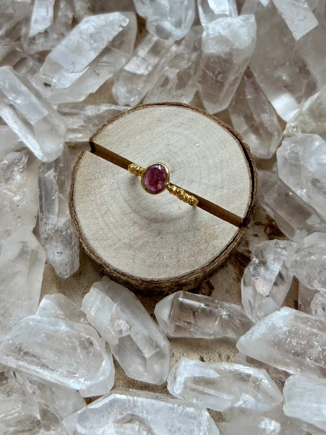 Bague en Tourmaline Rose sur monture doré