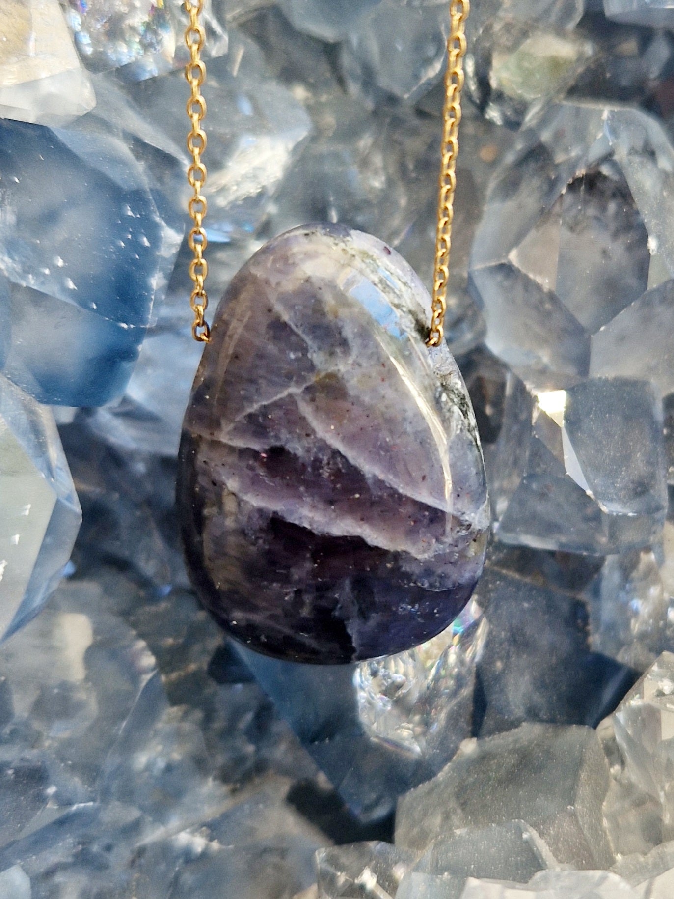Pierre percée Quartz Bleu