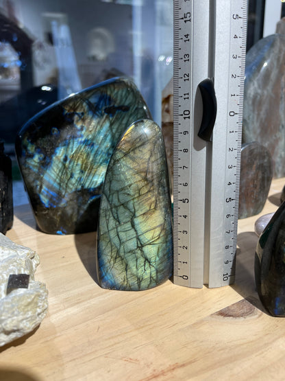 Forme libre Labradorite