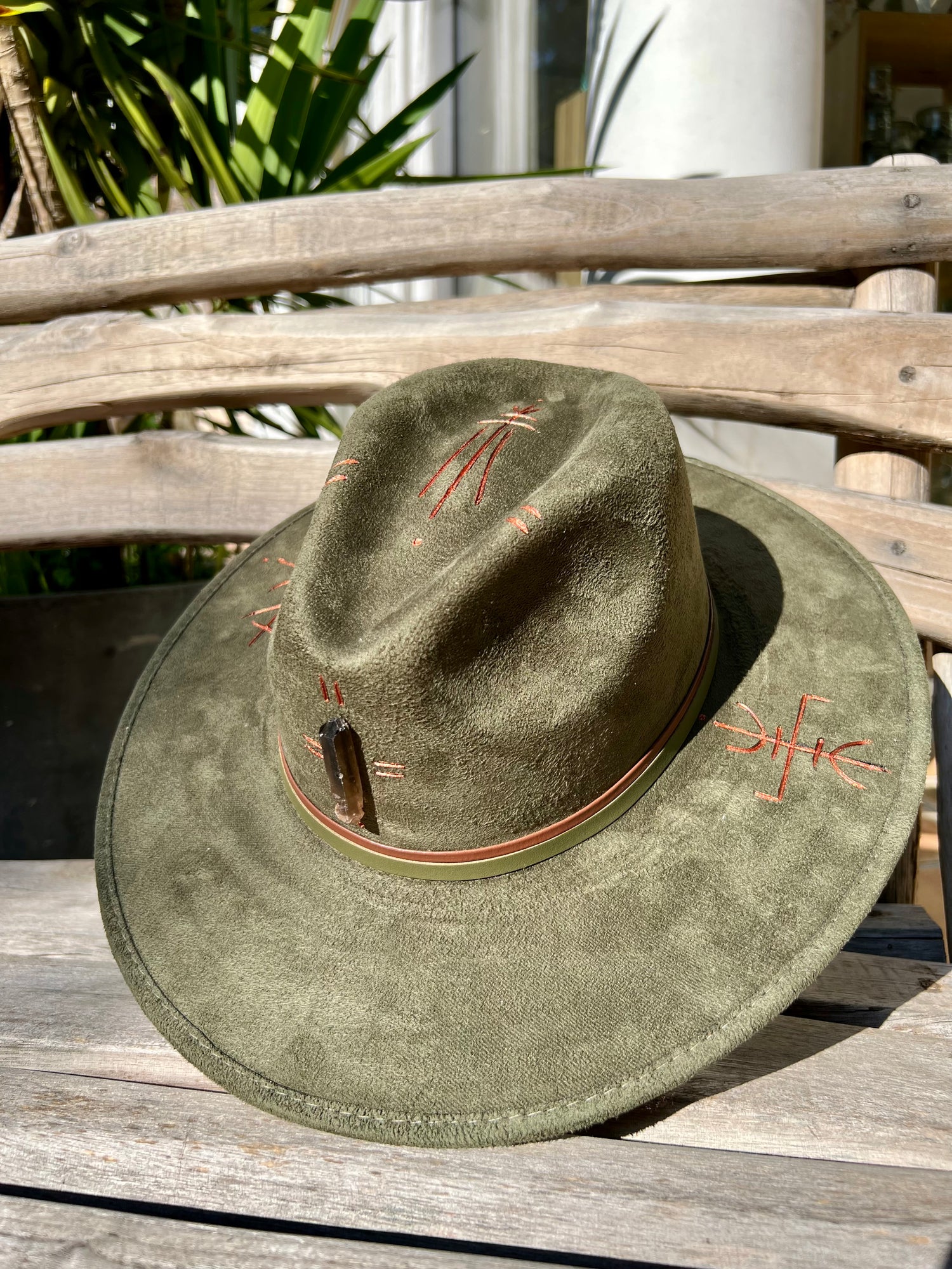 Chapeau Boho Ibiza Tribal &amp; Quartz Fumé