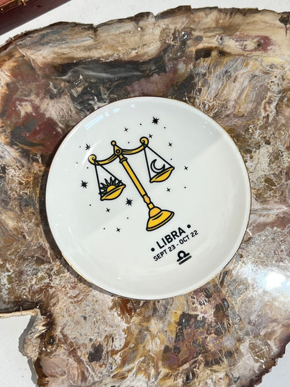coupelle avec signe astrologique balance