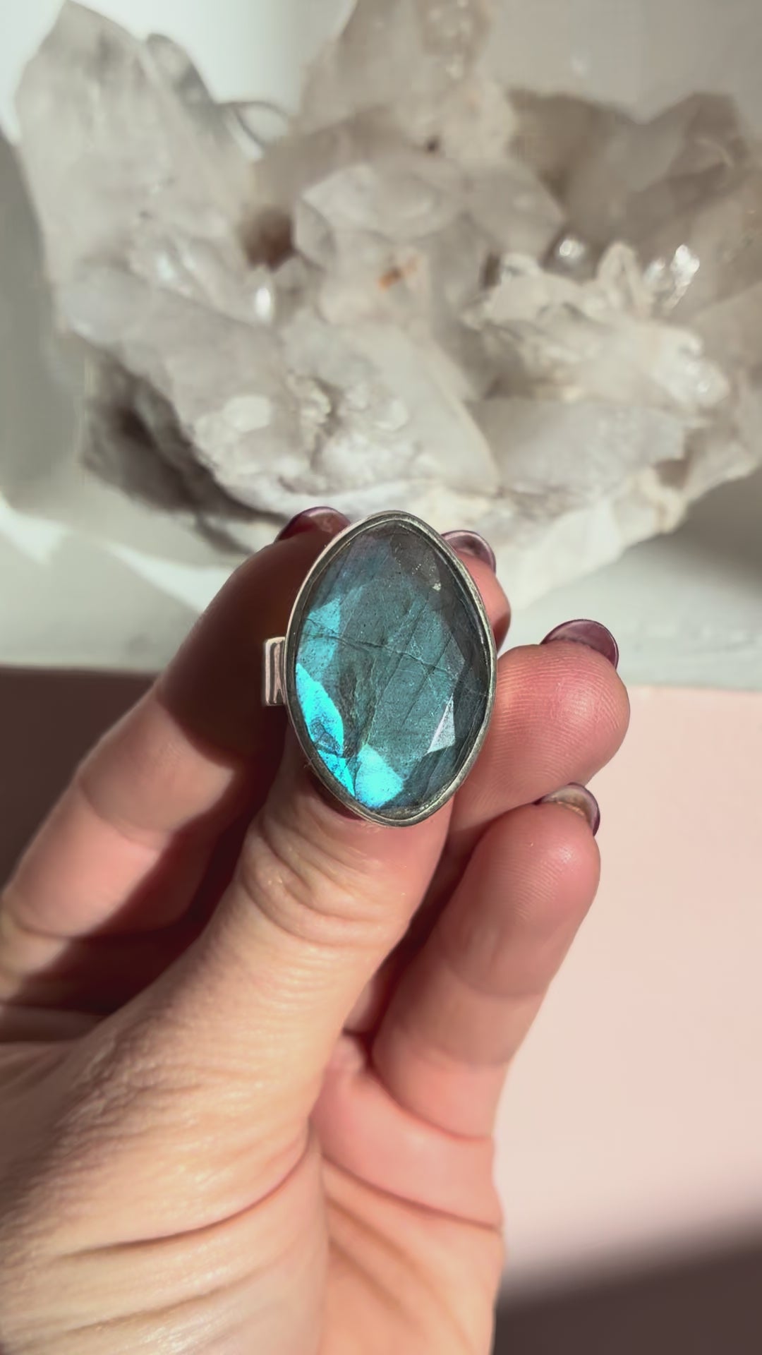 Bague protection Labradorite