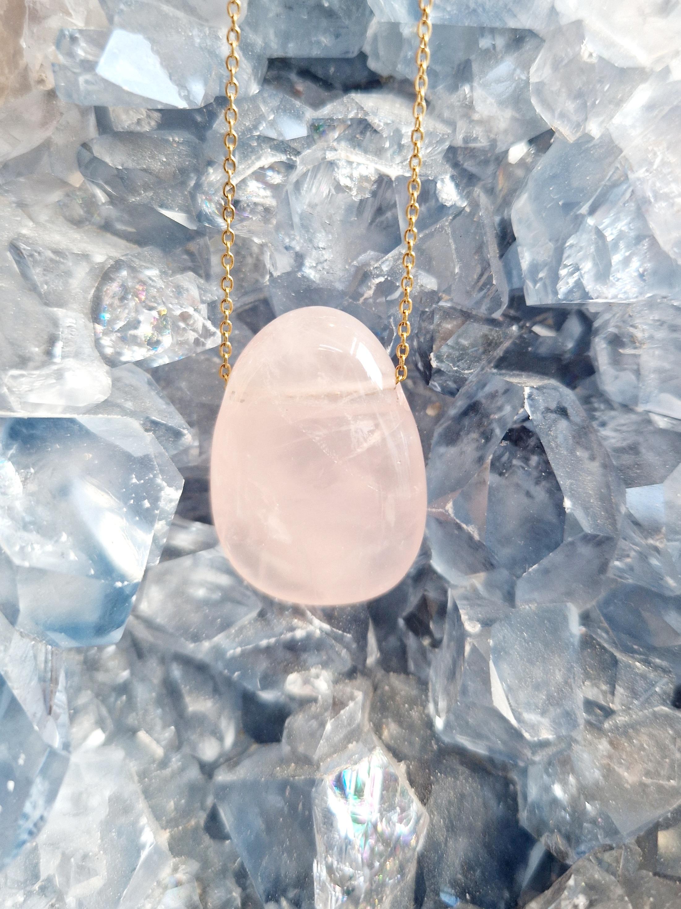 Pierre percée Quartz Rose