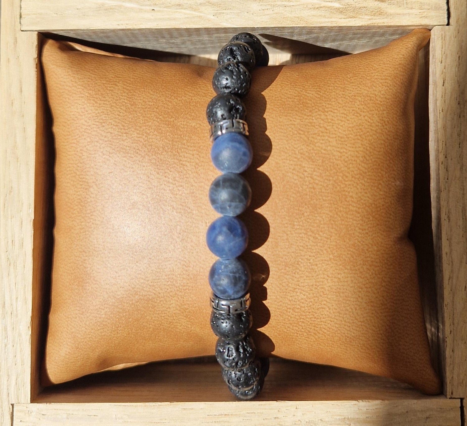 Bracelet boule homme Sodalite et Lave 8mm